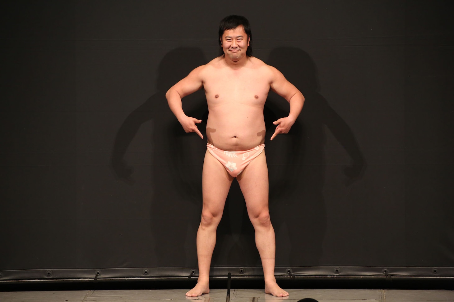 とにかく明るい安村