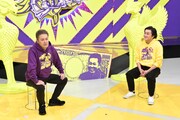 くりぃむしちゅー有田と平成ノブシコブシ徳井。(c)TBS