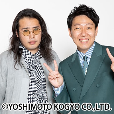 衝撃デリバリー。左から和田ランダマイザ、杉本佳津山。