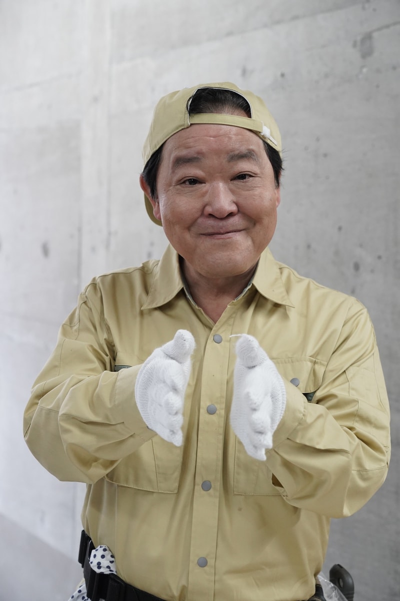 ドラマ「恋に無駄口」に出演するダチョウ倶楽部・上島。(c)ABCテレビ