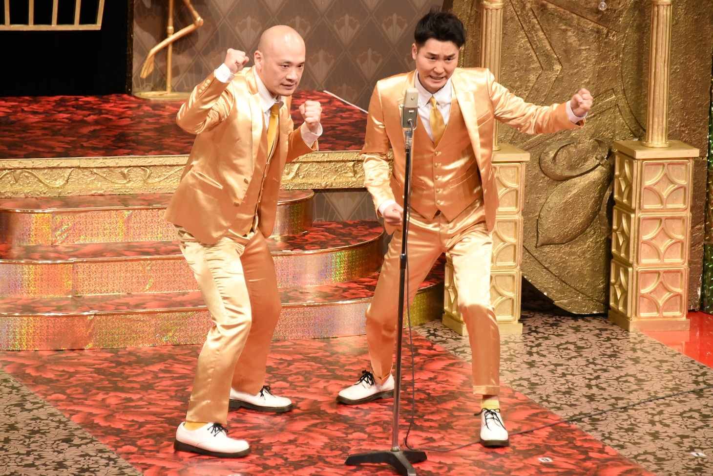 アモーン