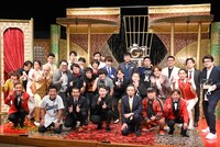 「G-1グランプリ2022」の出演者たち。