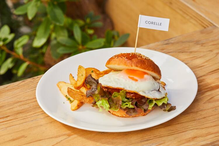チュートリアル福田が監修したハンバーガー 蔵前のカフェで期間限定販売 お笑いナタリー