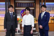 左から羽鳥慎一、櫻井翔、藤井貴彦アナウンサー。(c)日本テレビ