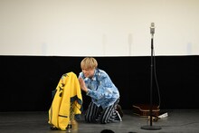 2本目のネタの前に、ランジャタイ国崎を始末したと話すお見送り芸人しんいち。