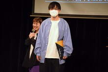 「大行烈 WEL大喜利王決定戦」に出場した金の国・桃沢。