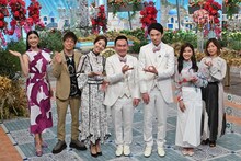 （左から）アンミカ、陣内智則、君島十和子、かまいたち、土屋太鳳、大久保佳代子。(c)フジテレビ