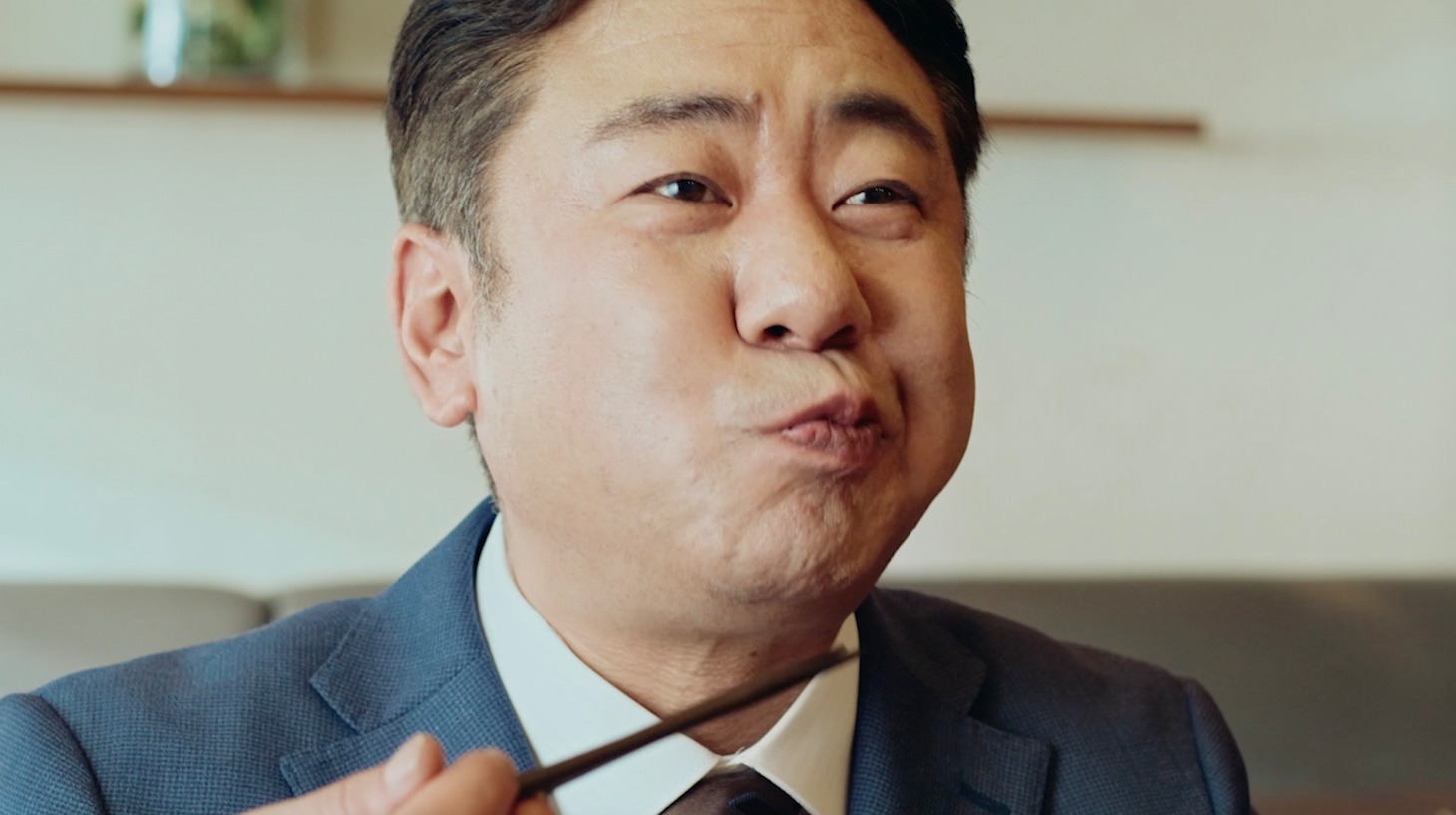 CM「おいしい、とや顔」編より。