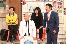 錦鯉、ランジャタイ（後列）。(c)フジテレビ