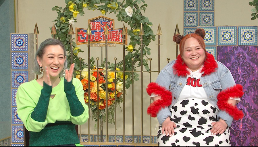 左からSHELLY、おかずクラブ・ゆいP。 (c)日本テレビ