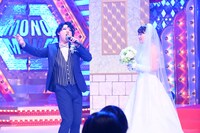 左からたむたむ、沙羅。(c)日本テレビ