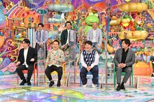 「アメトーーク！」に「大喜利苦手芸人」として集結する（前列左から）平成ノブシコブシ吉村、ダイアン津田、NON STYLE井上、アルコ＆ピース平子、（後列左から）オズワルド伊藤、ジャングルポケット斉藤、コロコロチキチキペッパーズ・ナダル。(c)テレビ朝日