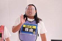 ロバート秋山 (c)関西テレビ