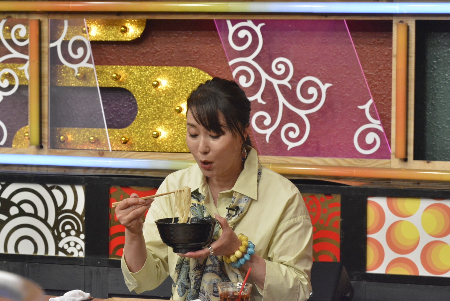浅野ゆう子