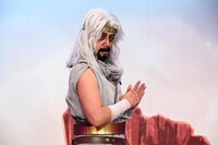 「ダレダレ？コスプレショー」のワンシーン。(c)日本テレビ