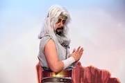 「ダレダレ?コスプレショー」のワンシーン。(c)日本テレビ
