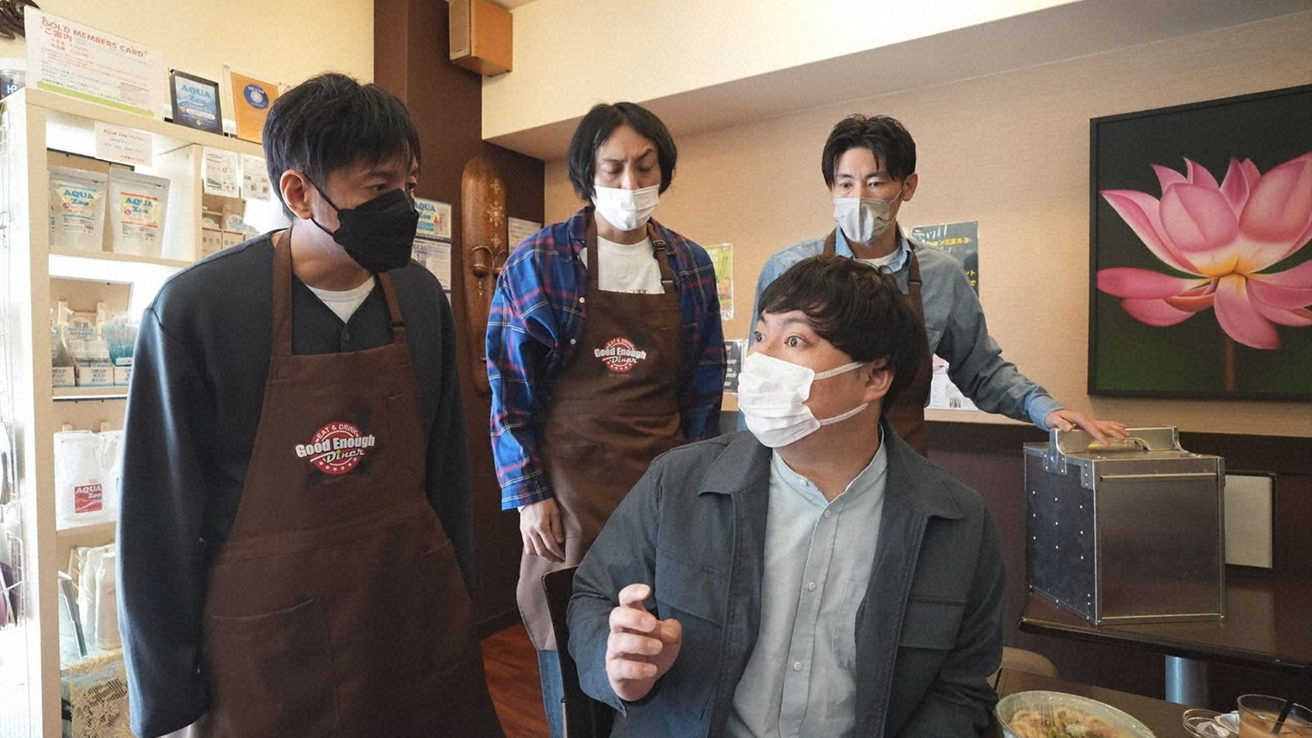 「商店街にナイスガイ！」のワンシーン。(c)読売テレビ