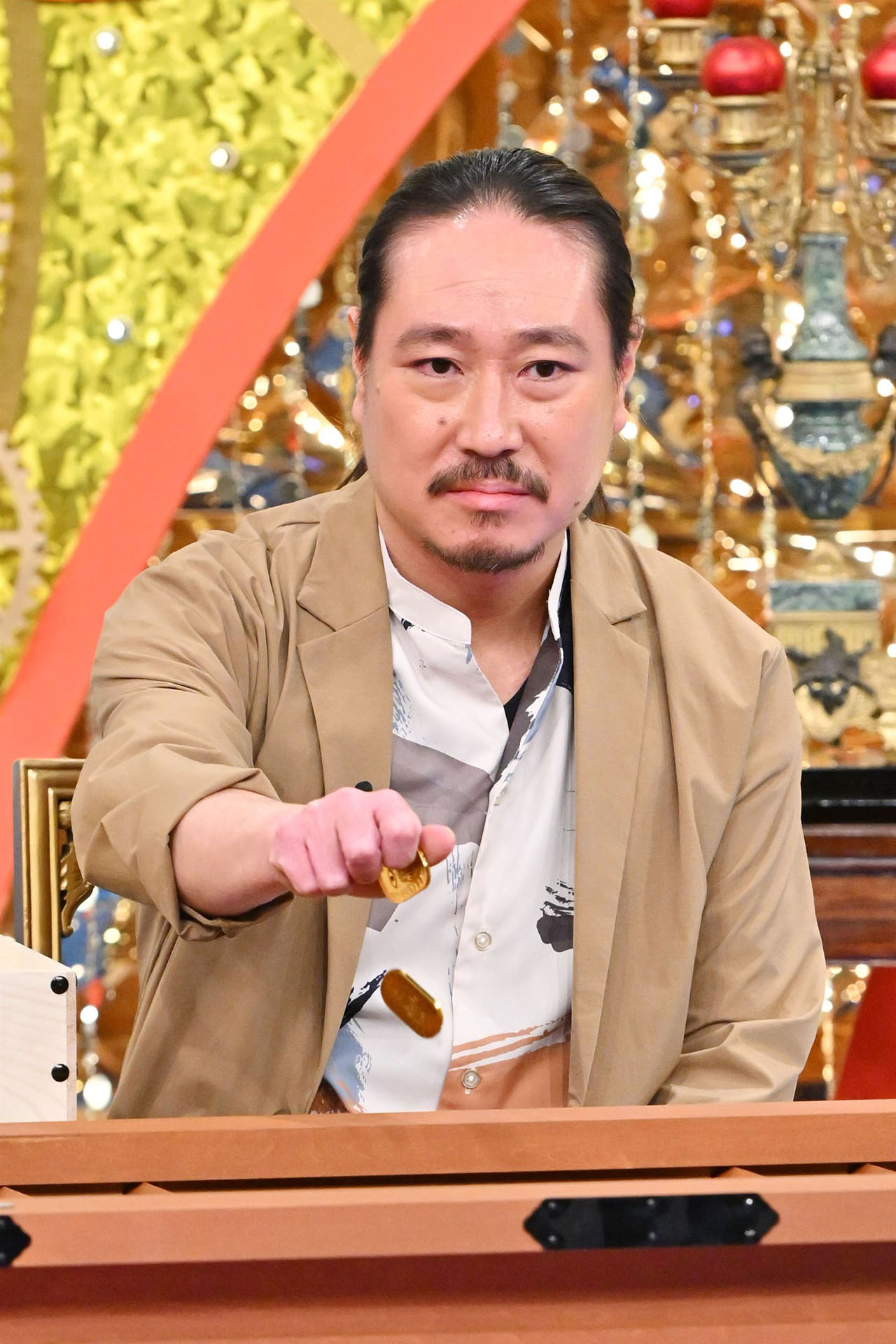笑い飯・西田