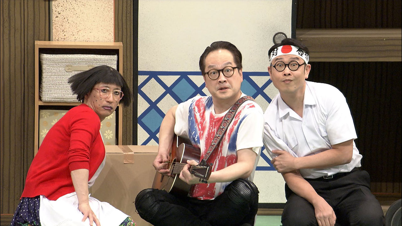 「吉本新喜劇」の舞台の様子。