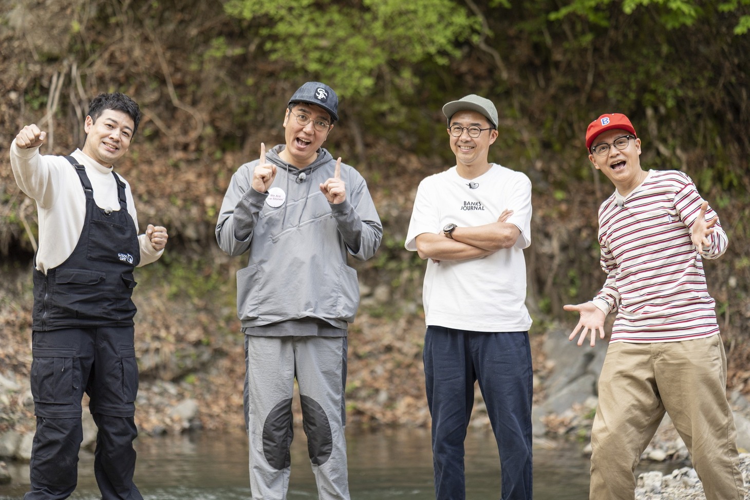 左からゆったり感・江凸崎馬門、おぎやはぎ、Bose。(c)メ～テレ