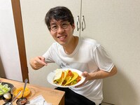 大鶴肥満さんと同期の、高木払いさん。タコスが大好き。