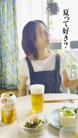クリアアサヒの広告ビジュアル。