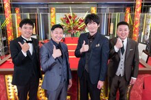 左から博多華丸、チョコレートプラネット長田、博多大吉、チョコレートプラネット松尾。