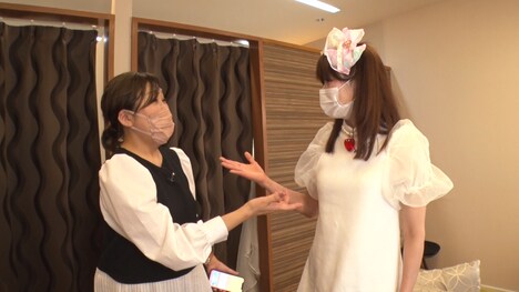 「ニッポン・キャリアコンサル総研～第2の人生応援します～」のワンシーン。(c)BS12