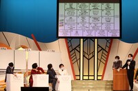 ドラフト会議の司会を務めたのはkento fukaya（右端）。ニゲルベ清友（右から2人目）がアナウンス。