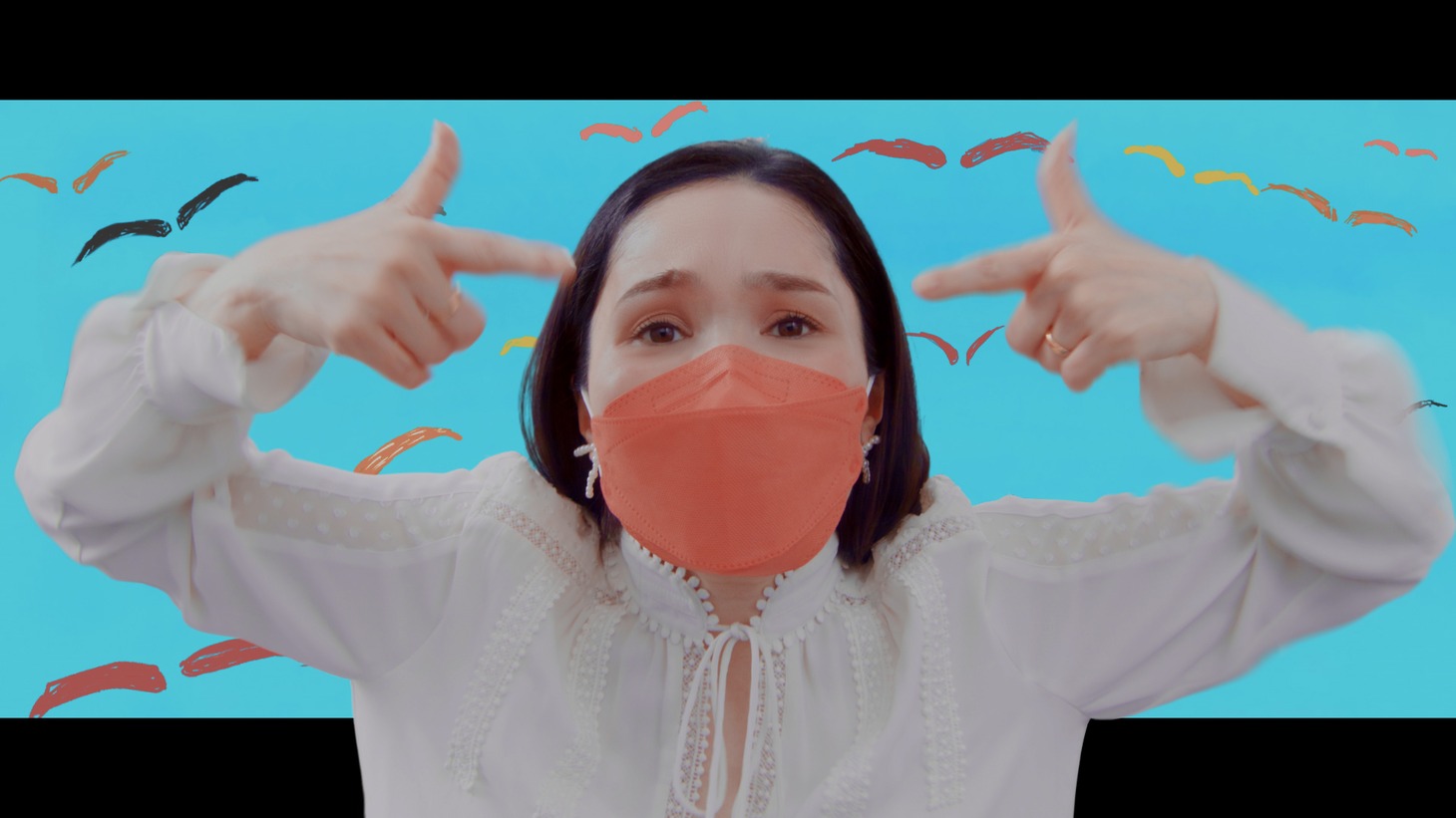 Web動画「『まゆげをもっと、おしゃべりに。』MV（Mayuge Video）」より。