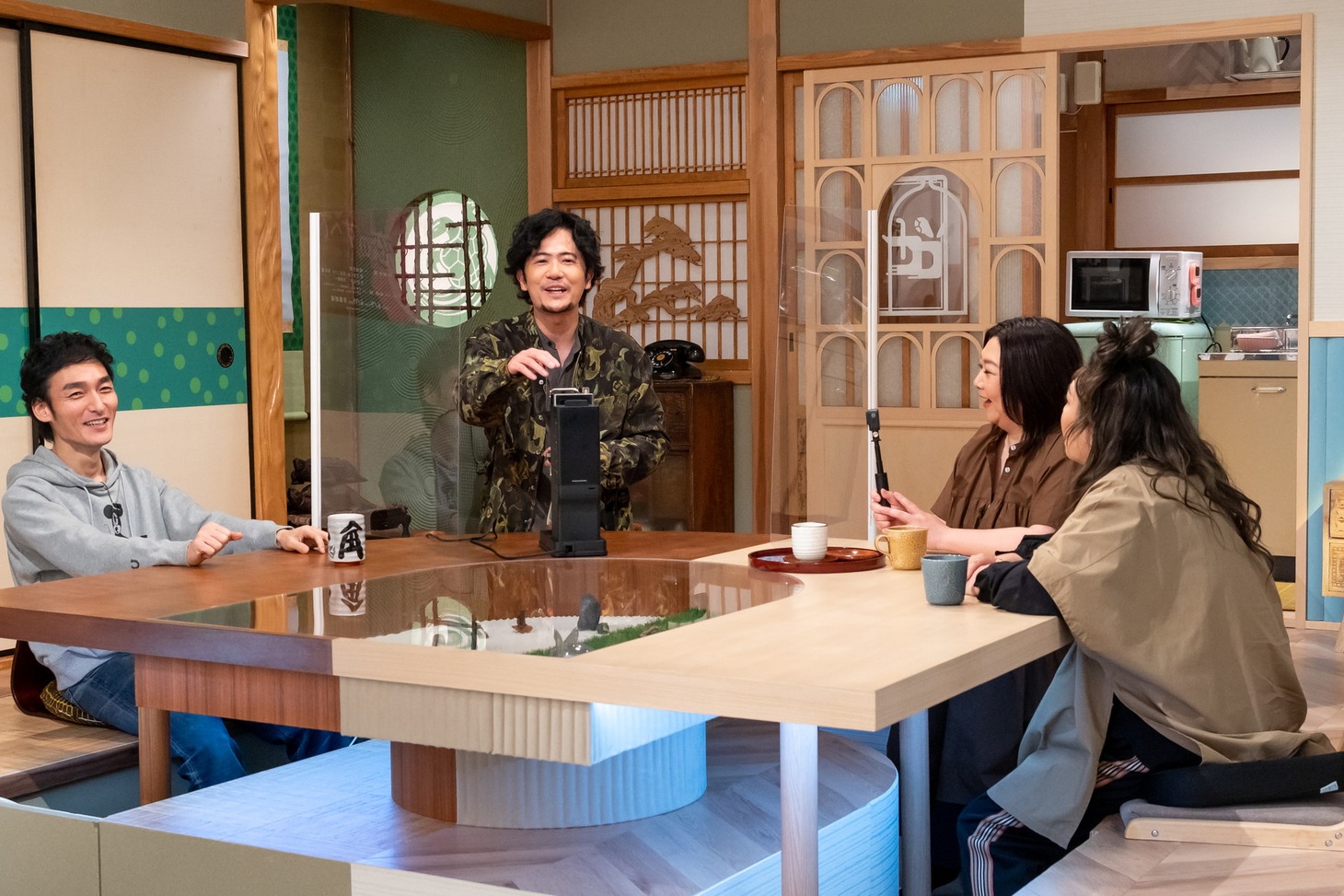 「草彅やすともの うさぎとかめ」のワンシーン。(c)読売テレビ