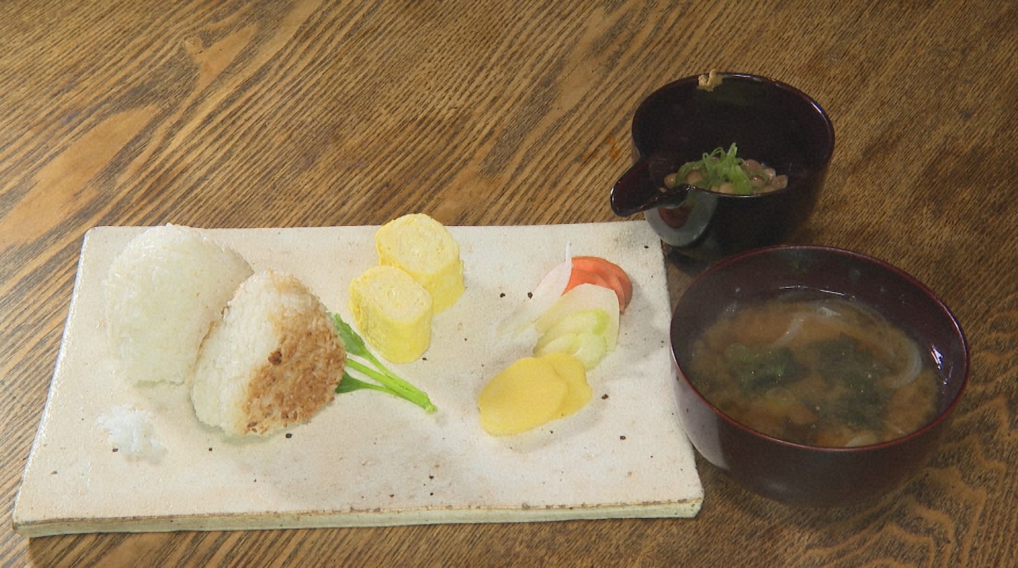 「遠くへ行きたい」に登場するグルメ。(c)読売テレビ