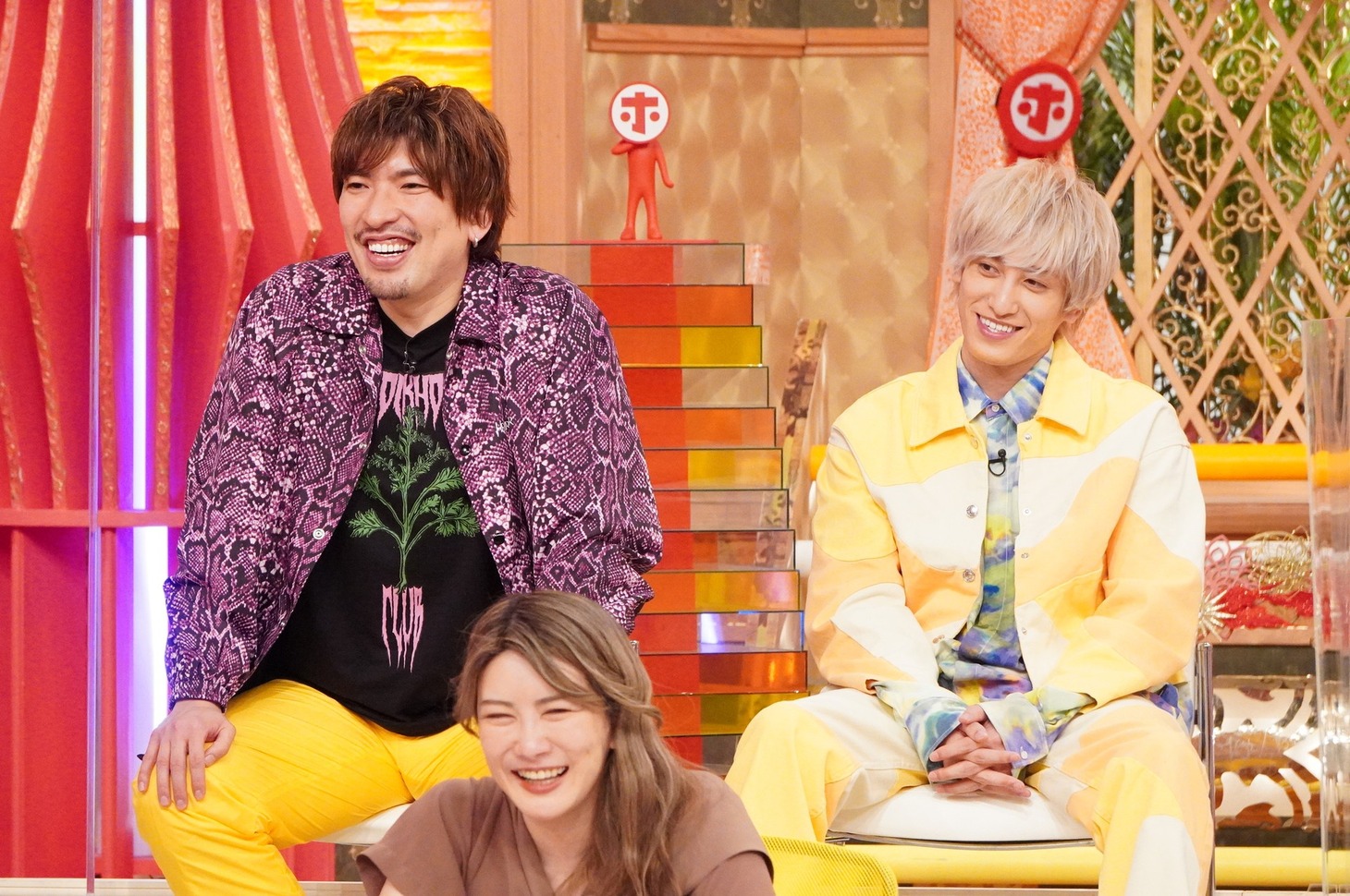 EXIT、中野信子（手前）。(c)フジテレビ