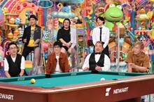 「アメトーーク！」に「ビリヤード芸人」として出演する（前列左から）おぎやはぎ矢作、アンタッチャブル柴田、出川哲朗、じゅんいちダビッドソン、（後列左から）インスタントジョンソン・スギ。、長州小力、アンダーパー近藤。(c)テレビ朝日