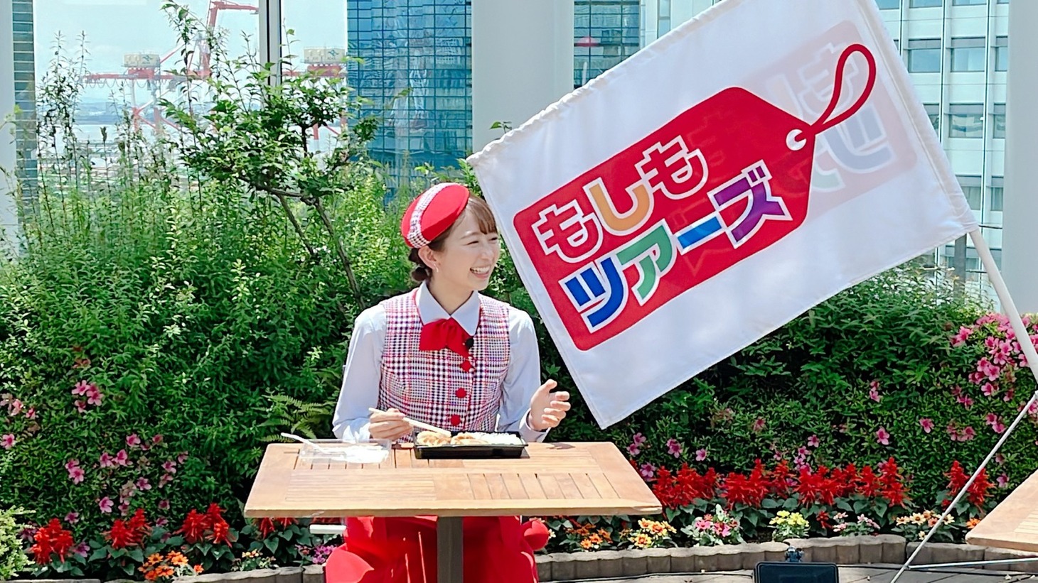 小室瑛莉子アナ (c)フジテレビ