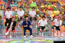 「踊りたくない芸人」の（前列左から）千鳥・大悟、フットボールアワー後藤、三四郎・小宮、カミナリまなぶ、（後列左から）空気階段・水川かたまり、かが屋・加賀、すゑひろがりず三島。(c)テレビ朝日