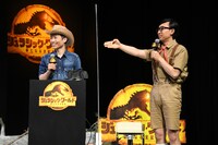 左から恐竜くん、こがけん。