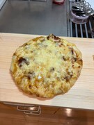 「照り焼きチキンピザ」完成！