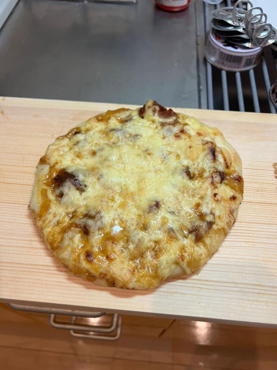 「照り焼きチキンピザ」完成！