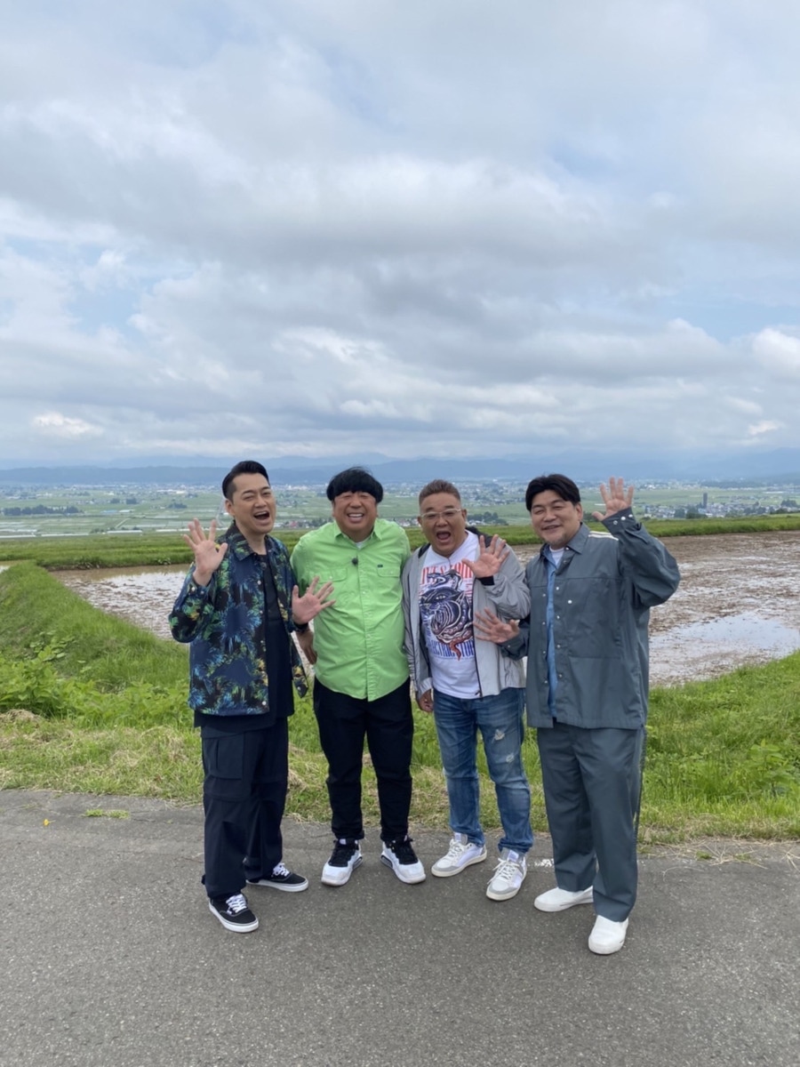 「バナナサンドSP」に出演するバナナマンとサンドウィッチマン。(c)TBS