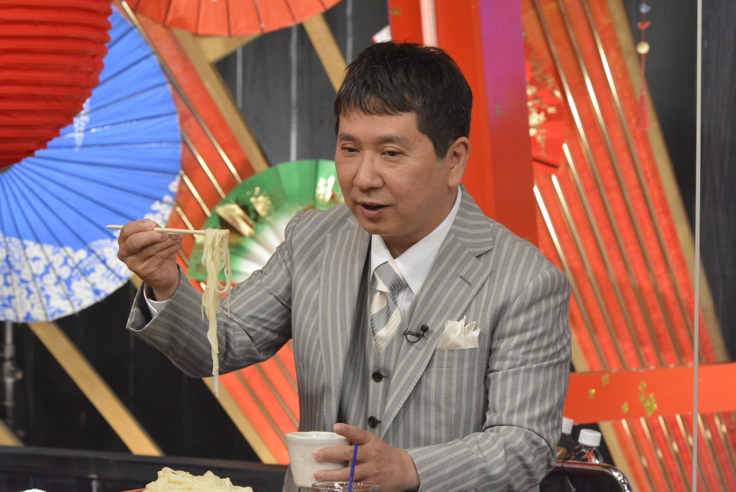 爆笑問題・田中 (c)読売テレビ