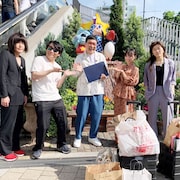 「キョコロヒー」特番ロケは恩人に贈り物選ぶ、2つの品で迷うとランジャタイが出現