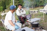(左から)バイきんぐ西村、よゐこ濱口。(c)テレビ新広島