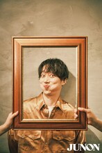 「JUNON」2022年8月号（主婦と生活社）より、はんにゃ金田。（撮影／女鹿成二）