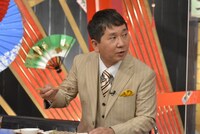爆笑問題・田中 (c)読売テレビ