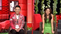（左から）八嶋智人、池田美優。(c)テレビ朝日