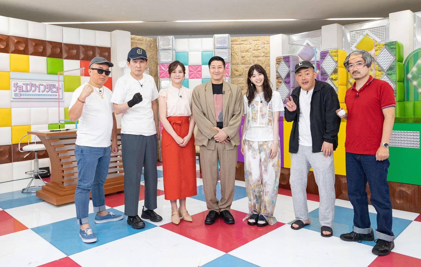 「チョコプラインタビュー」の出演者たち。