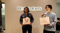 Web動画「PEACH JOHNすてきオーラブラ スペシャルコント『ゆり山マネージャー編』」のメイキング映像より。