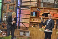 左からJP、ダウンタウン松本。(c)読売テレビ