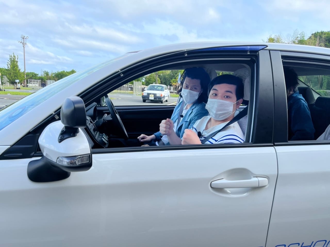 自動車免許を取ったばかりの粗品「あてみなげ」でせいやと初めてドライブ